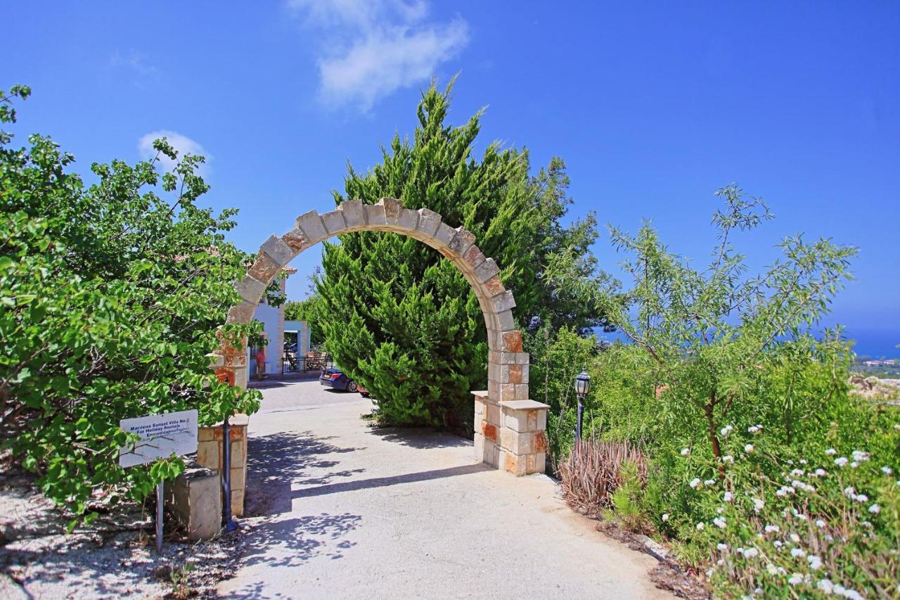 Marilena Sunset Villa 2 Agia Marina  Extérieur photo